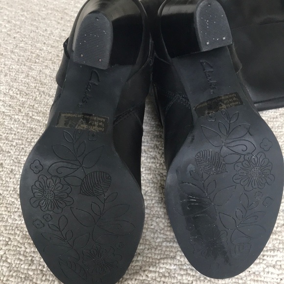 Clark’s black leather knee high boots. - Picture 6 of 7